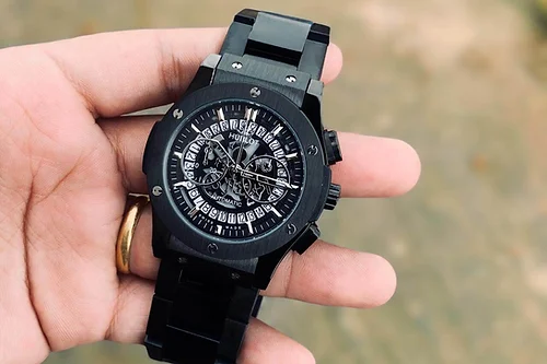 Trendy Hublot Watch For Men (GOPI435)